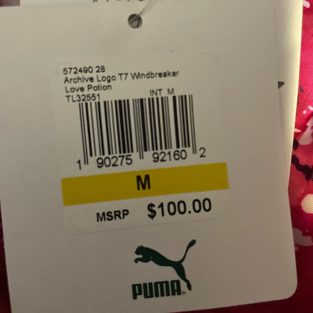 Puma 
T7 
Women's
Archive Logo All Over Print
Red Hooded Windbreaker
Size XL - Picture 2 of 2